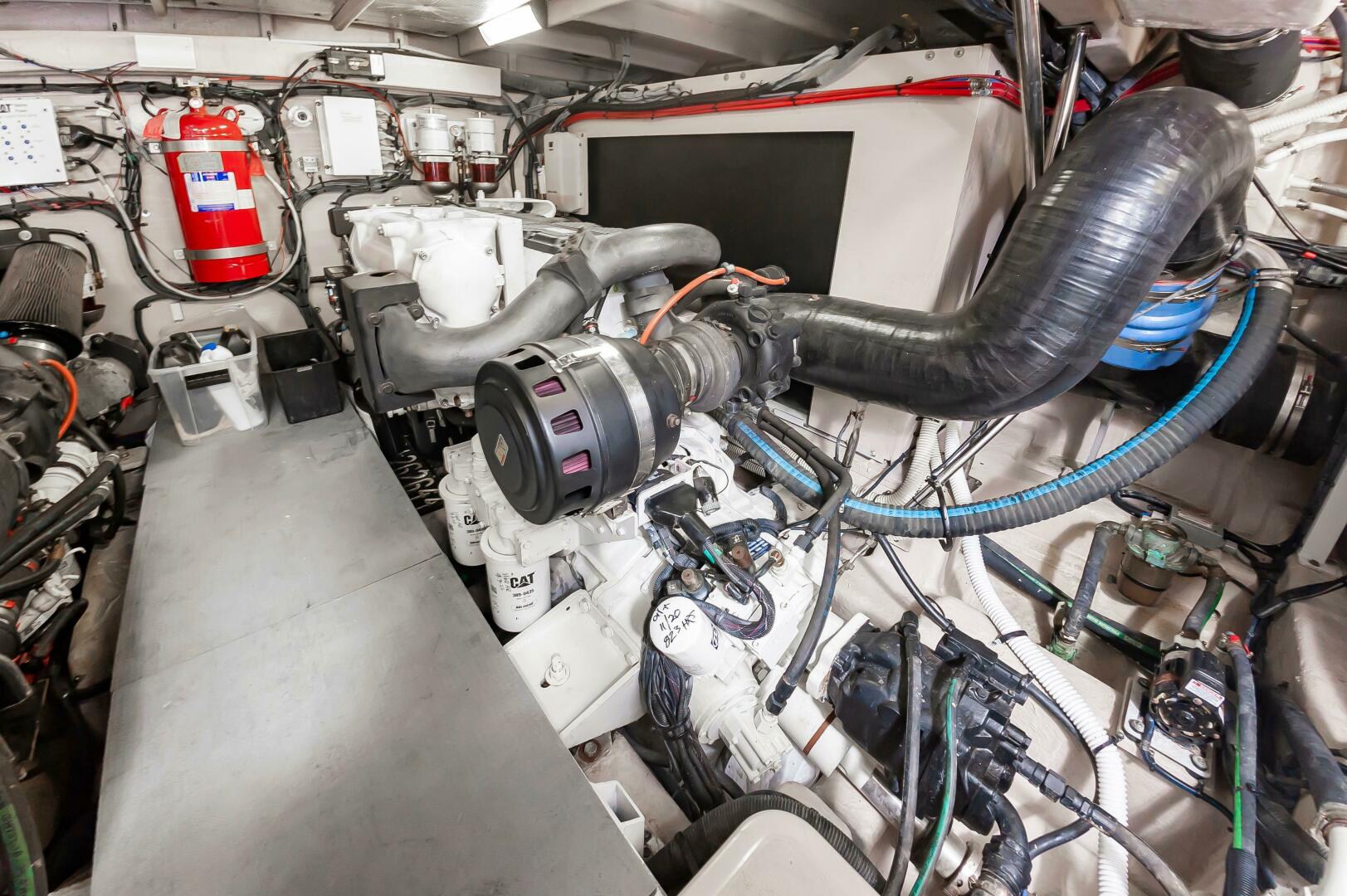 Slide: The Image of Sea Ray L650 Fly 2015 - 4313433