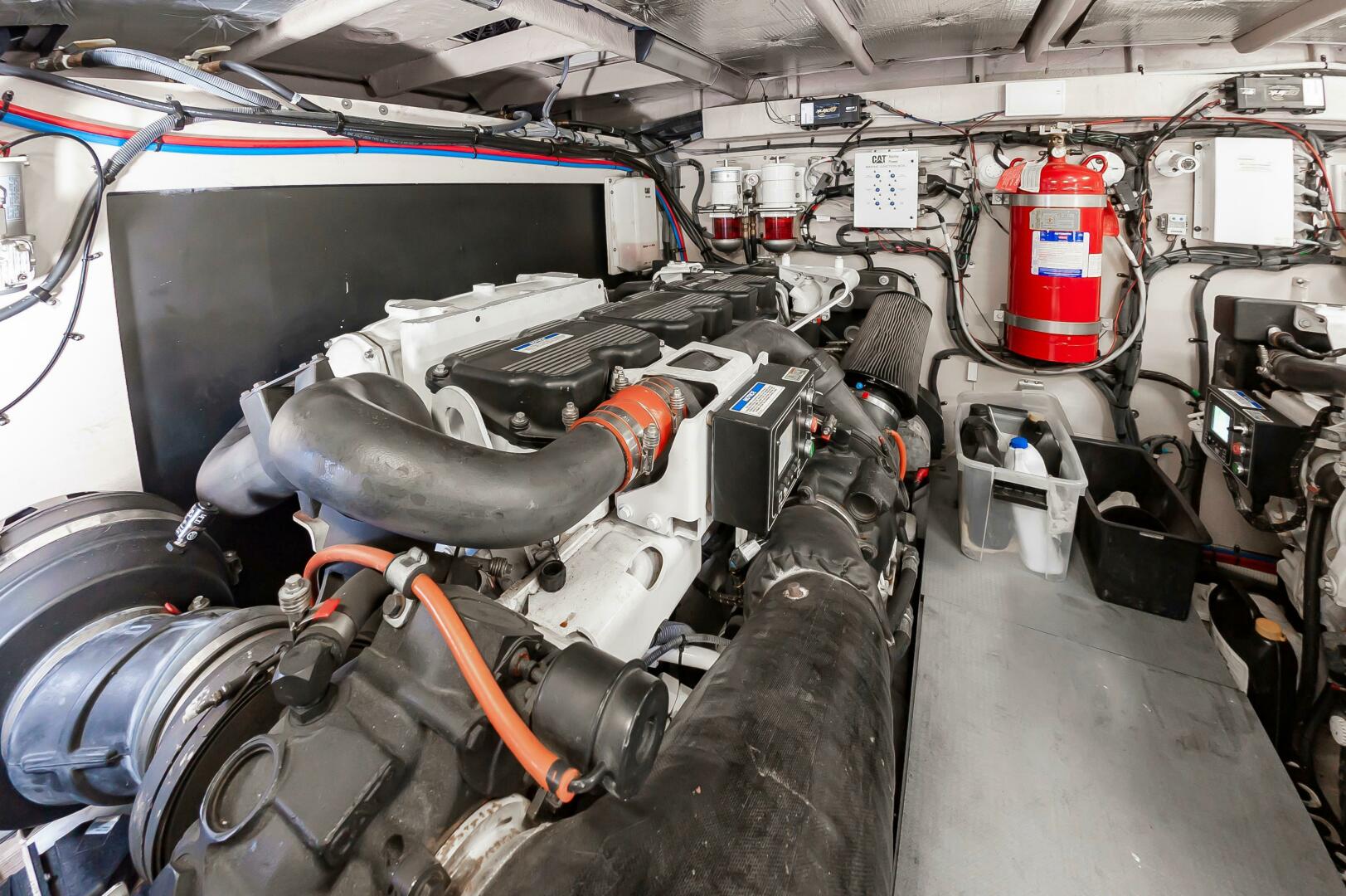 Slide: The Image of Sea Ray L650 Fly 2015 - 4313436