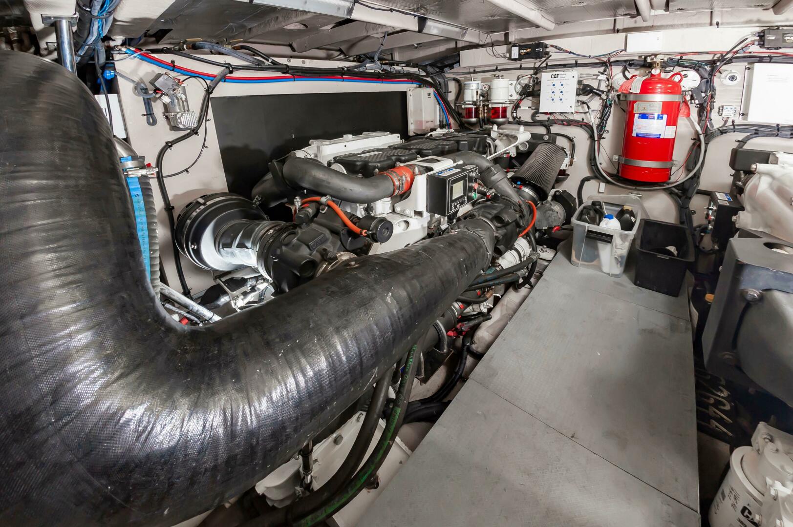 Slide: The Image of Sea Ray L650 Fly 2015 - 4313451