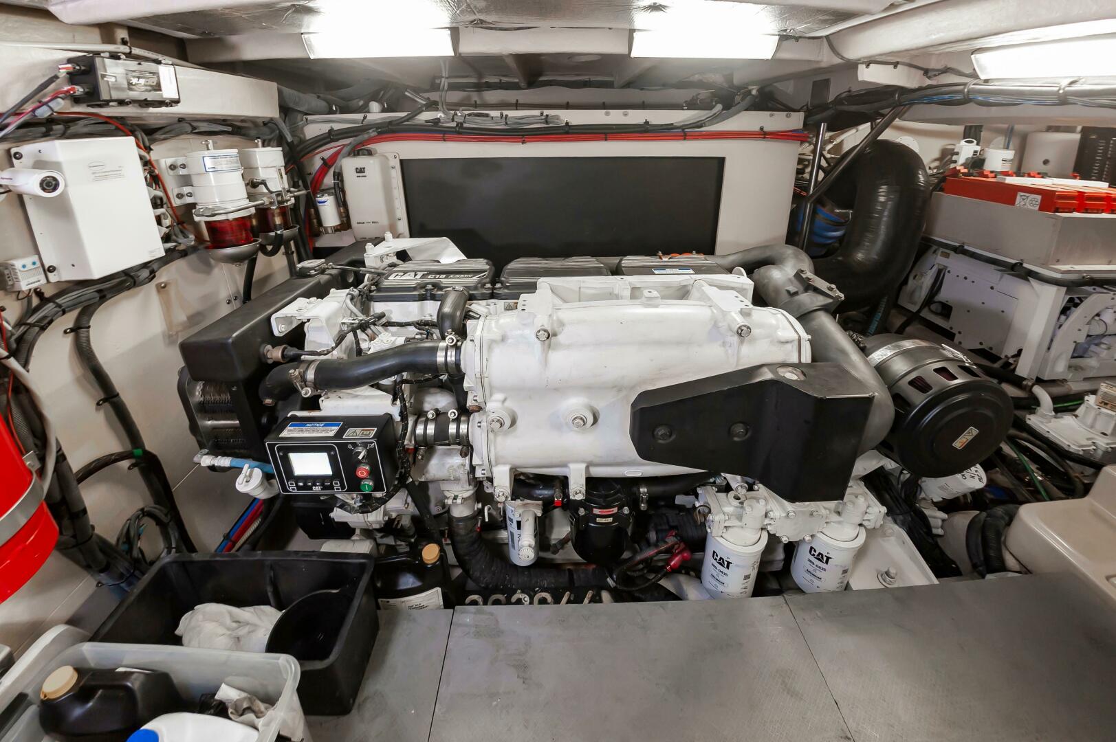 Slide: The Image of Sea Ray L650 Fly 2015 - 4313453